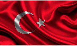 Türkiye 12 Mehmetçik'i uğurladı, yürekler dağlandı... Elinde oyuncağı, şehit babasının tabutuna sarılıp gözyaşı döktü