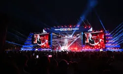 Festival Van’a renk kattı