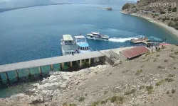 Van Akdamar Adası’nda Nefes Kesen Kurtarma Operasyonu: Meva Bebek 4 Dakikada Kurtarıldı