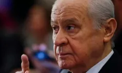 Bahçeli'den AK Parti'nin 24'üncü kuruluş yıl dönümüne özel çiçek!