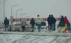 Van'da yüksek güvenlikli cezaevinde tahliye hareketliliği