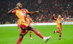 Osimhen gururlandırdı! Afrika Uluslar Kupası'nın en iyi 11'i oldu