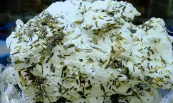 Van’ın tescilli lezzeti cep yakıyor! Kilosu 700 TL’ye dayandı