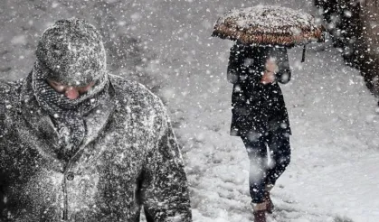 Türkiye donacak 60 ile lapa lapa kar yağacak | Meteoroloji ve AKOM'dan uyarı üzerine uyarı