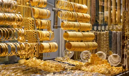 Altın fiyatları düşüyor! Bu hafta zirveyi görmüştü ama tahtı sarsıldı, Sarı metal için rüzgar tersine döndü...