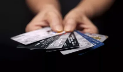 Merkez Bankası kredi kartı faizlerini düşürdü