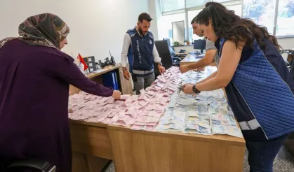 Van'da yakalanan dilencinin üzerinden çıkan para pes dedirtti