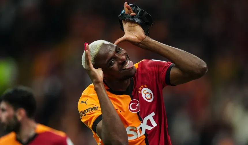 Galatasaray'da Victor Osimhen parasını çıkarmaya başladı